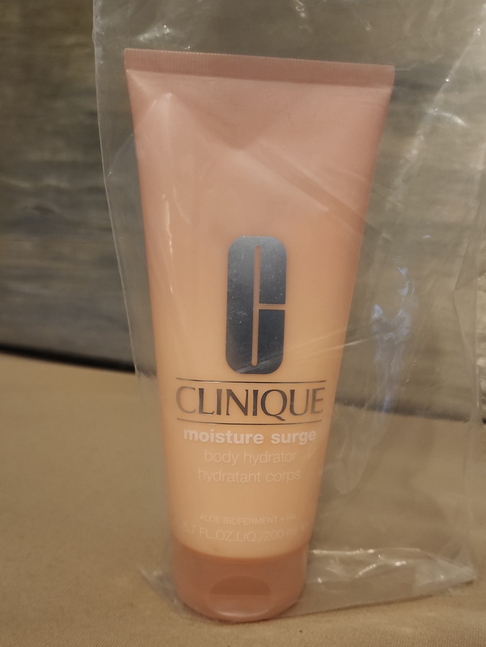Clinique Moisture Surge Body Hydrator New 2026